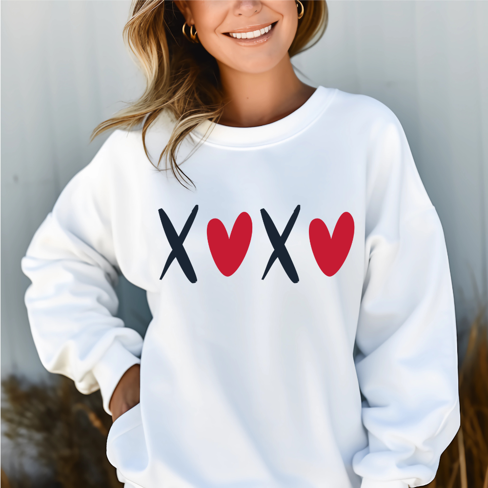 Adult XOXO Kisses and Red Hearts | Pullover | Gildan Heavy 50/50 Blend